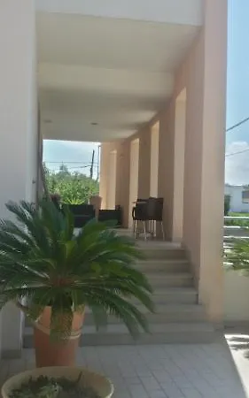 Corallo טורה סנטה סאבינה