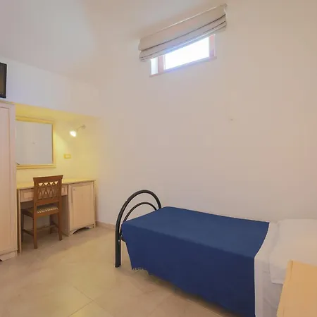 Corallo Hotel 3*