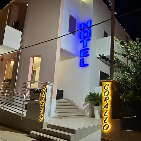 Hotel Corallo Torre Santa Sabina