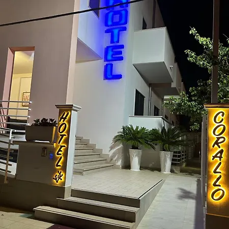 Hotel Corallo Torre Santa Sabina