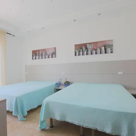 Corallo 호텔 토레 산타 사비나