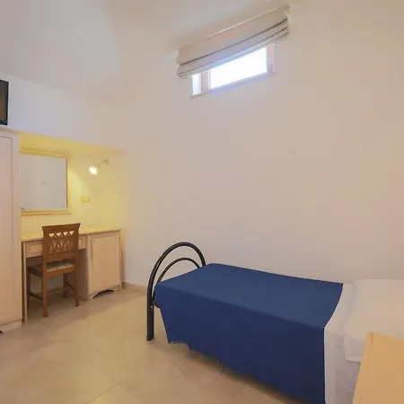Corallo Hotel Torre Santa Sabina