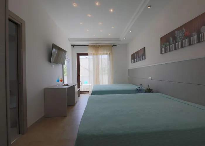 Hotel Corallo Torre Santa Sabina